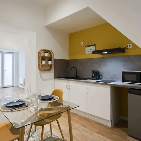 Symphony - Olympe & Lille, Apartment Tourcoing